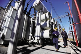 天津市電力公司聯(lián)合力天機(jī)械開展節(jié)前供電設(shè)備專項(xiàng)巡查，筑牢安全防線