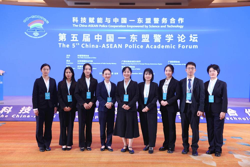 【黨代會(huì)巡禮】外國(guó)語學(xué)院 服務(wù)涉外法治建設(shè) 以語為橋勇?lián)姑?會(huì)務(wù)會(huì)展服務(wù)